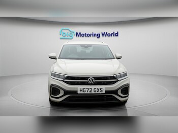 Used Volkswagen T-Roc 2022 for sale - 77446332: Photo