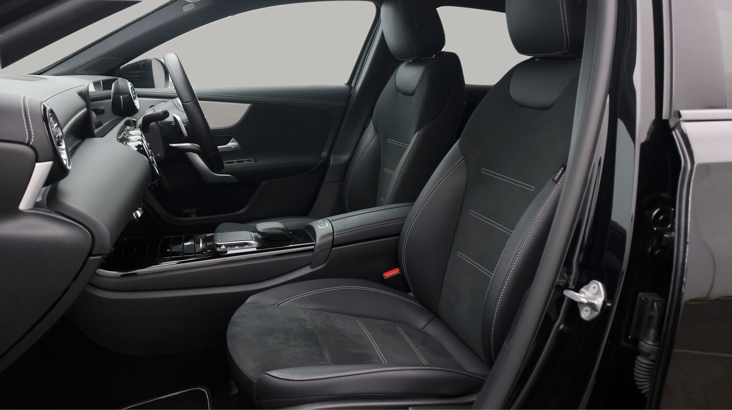 Used Mercedes-Benz A-Class 2022 for sale - 77296388: Photo 14