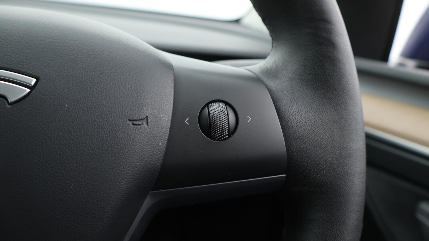 Used Tesla Model Y 2022 for sale - 76084091: Photo 26