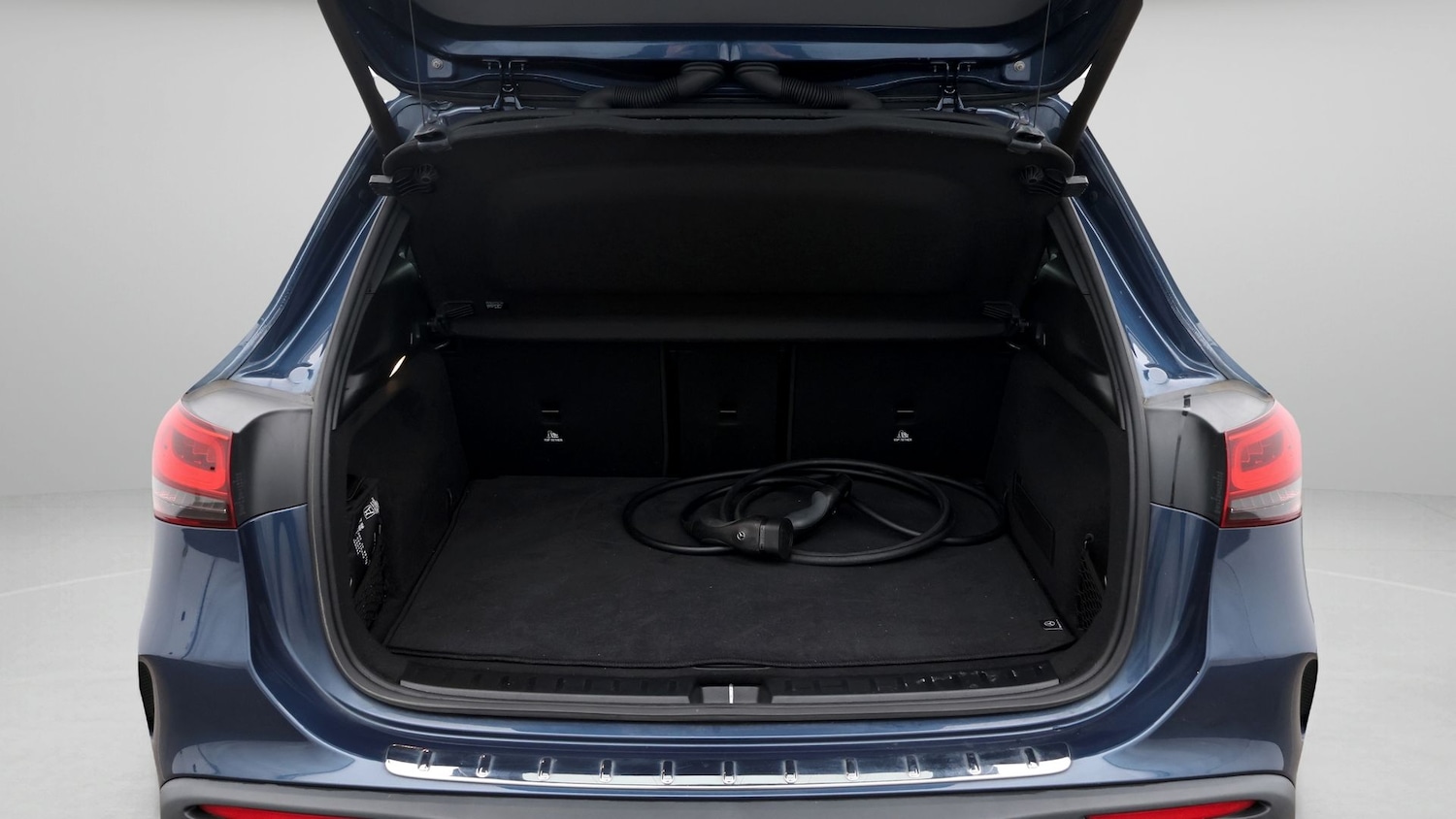 Used Mercedes-Benz EQA 2022 for sale - 77435570: Photo 17