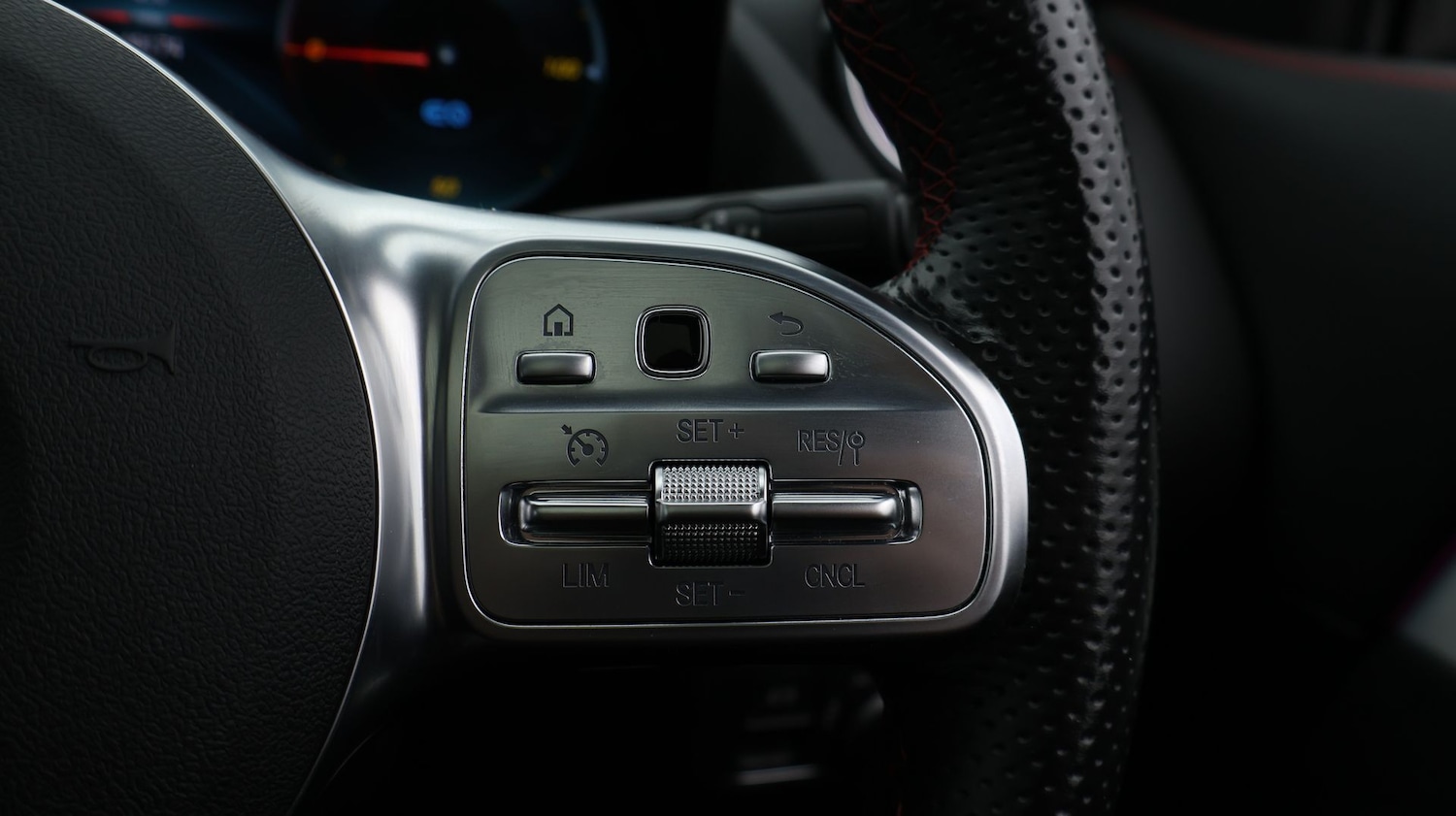 Used Mercedes-Benz EQA 2022 for sale - 77435570: Photo 30