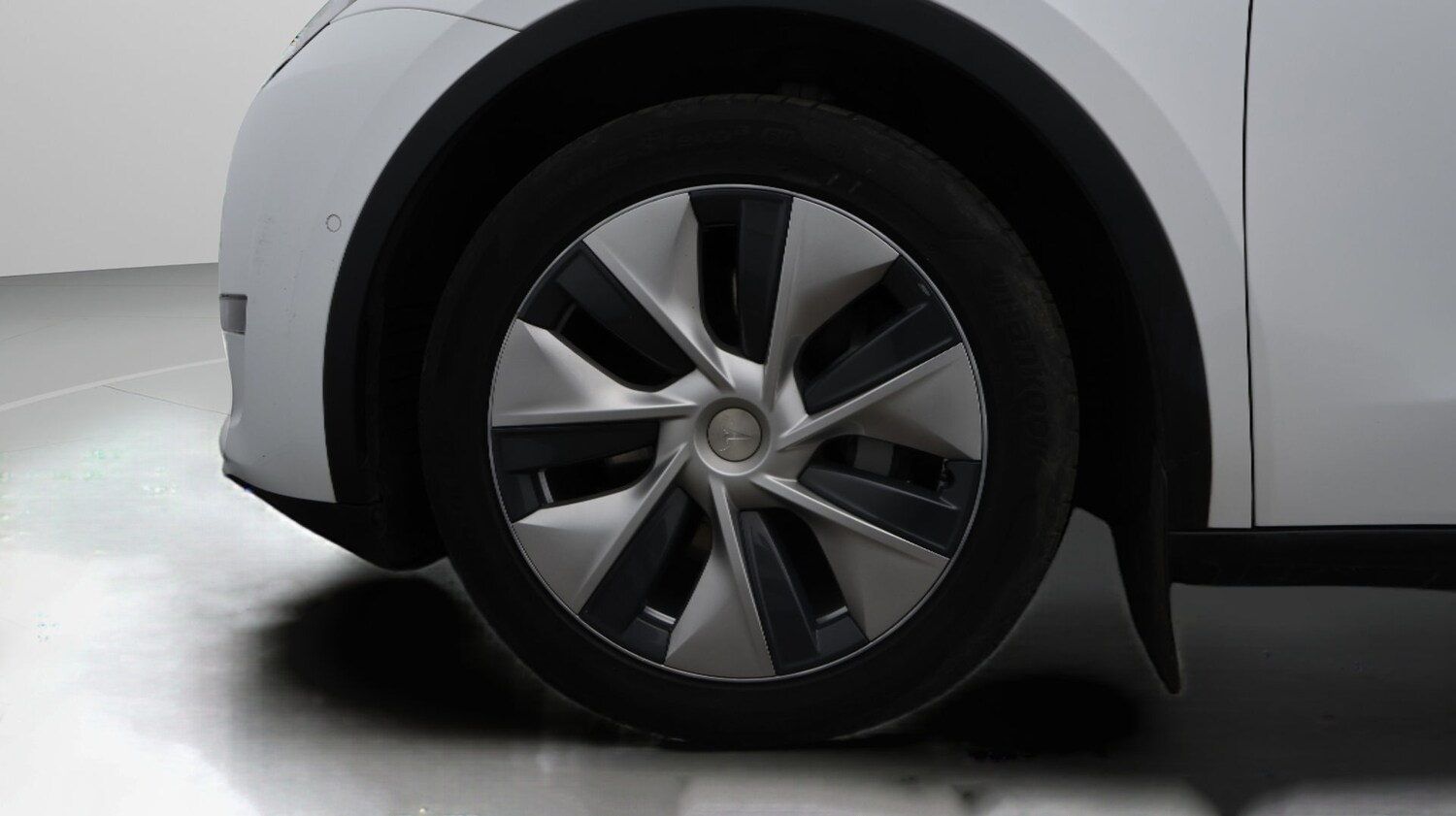 Used Tesla Model Y for sale - 77181640: Photo 18