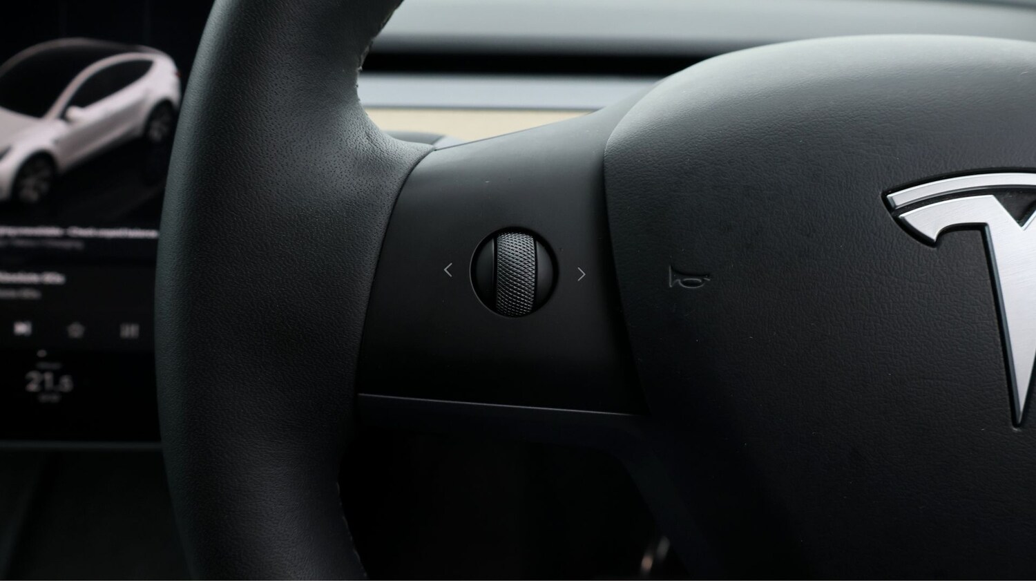 Used Tesla Model Y for sale - 77181640: Photo 25