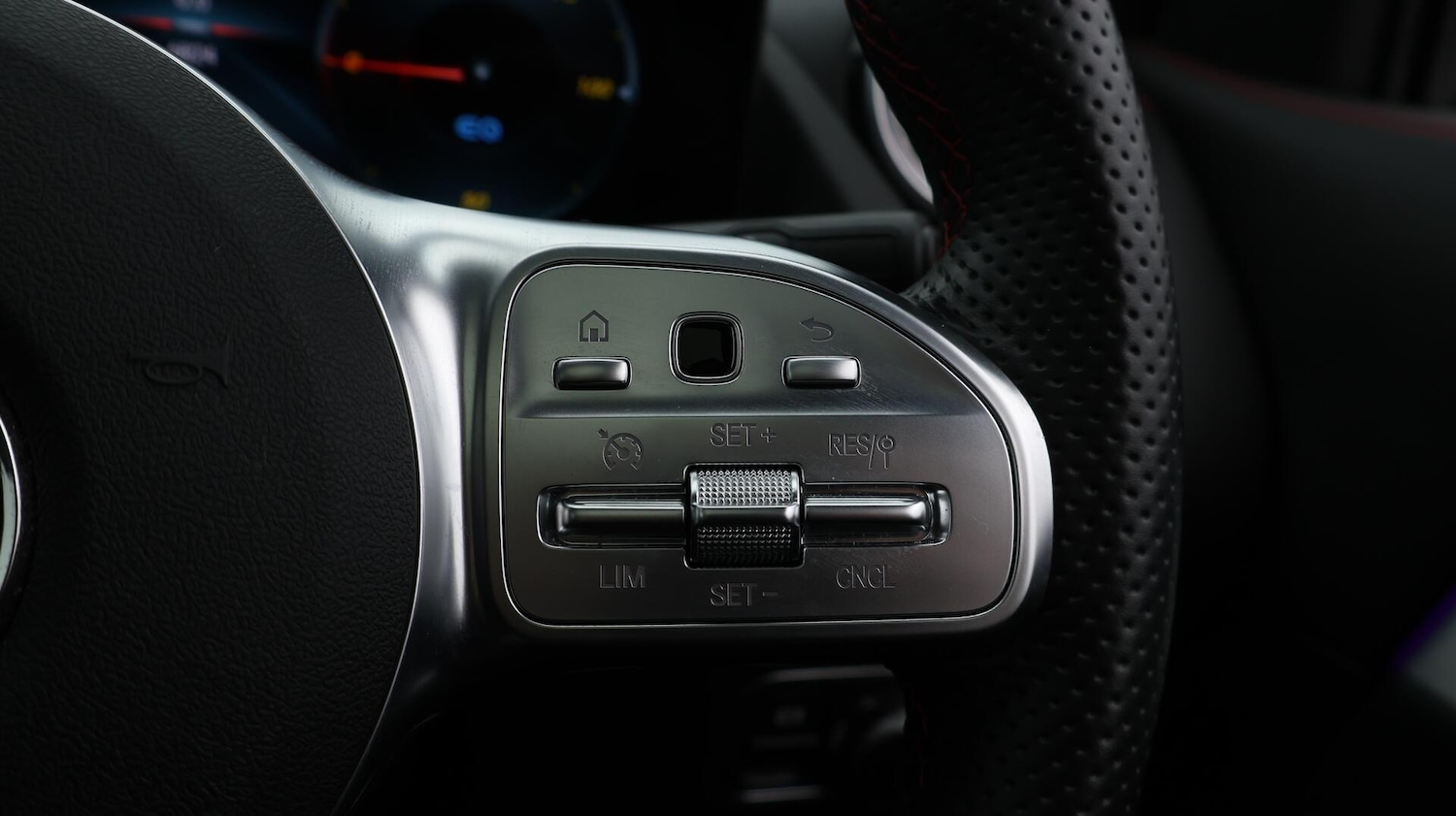 Used Mercedes-Benz EQA 2022 for sale - 76326674: Photo 29