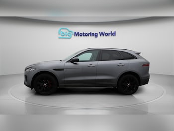 Used Jaguar F-Pace 2022 for sale - 76380902: Photo