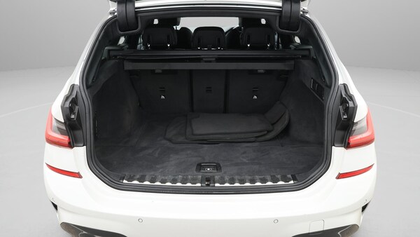 Used BMW 3 Series 2021 for sale - 76151360: Photo 27