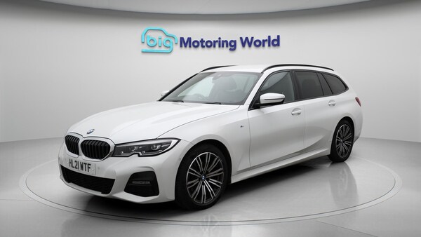 Used BMW 3 Series 2021 for sale - 76151360: Photo 4