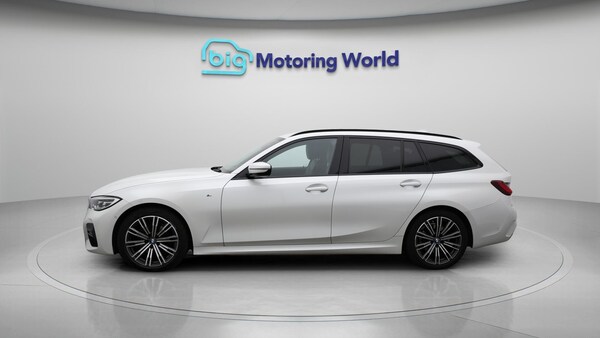 Used BMW 3 Series 2021 for sale - 76151360: Photo 5