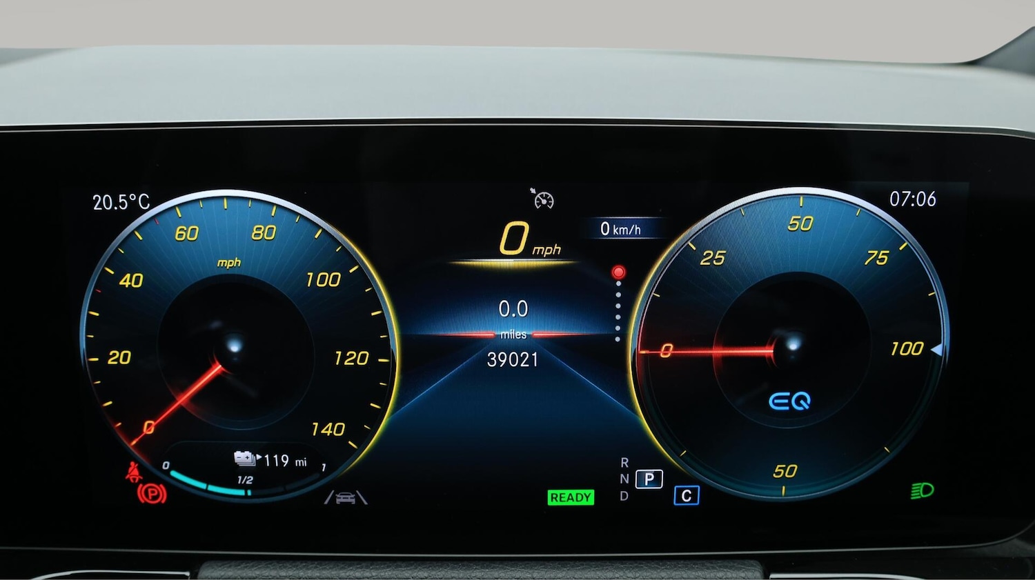 Used Mercedes-Benz EQA 2021 for sale - 76152855: Photo 11