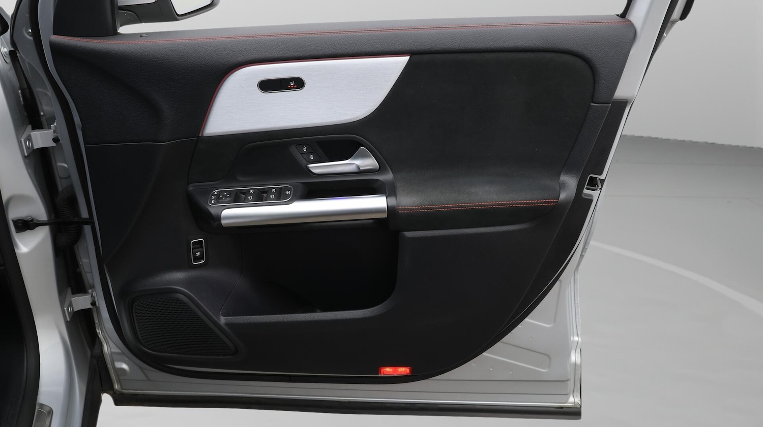 Used Mercedes-Benz EQA 2021 for sale - 76152855: Photo 16