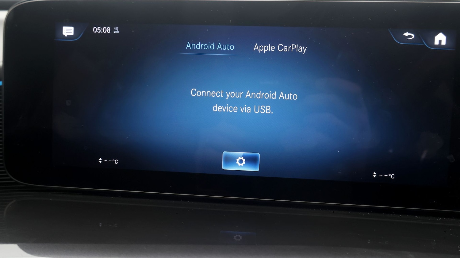 Used Mercedes-Benz EQC 2023 for sale - 77651000: Photo 28