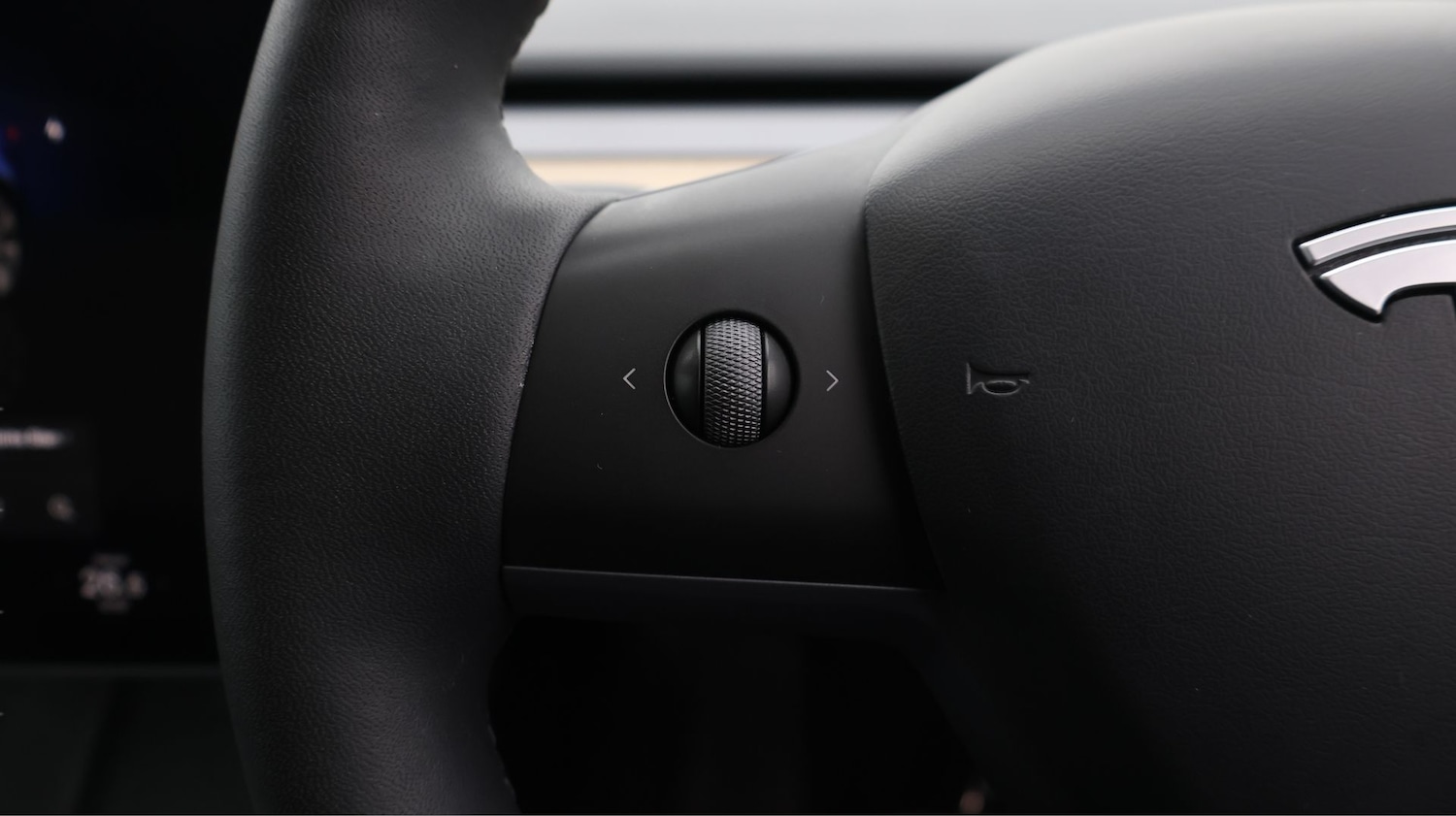 Used Tesla Model Y 2022 for sale - 77432451: Photo 25