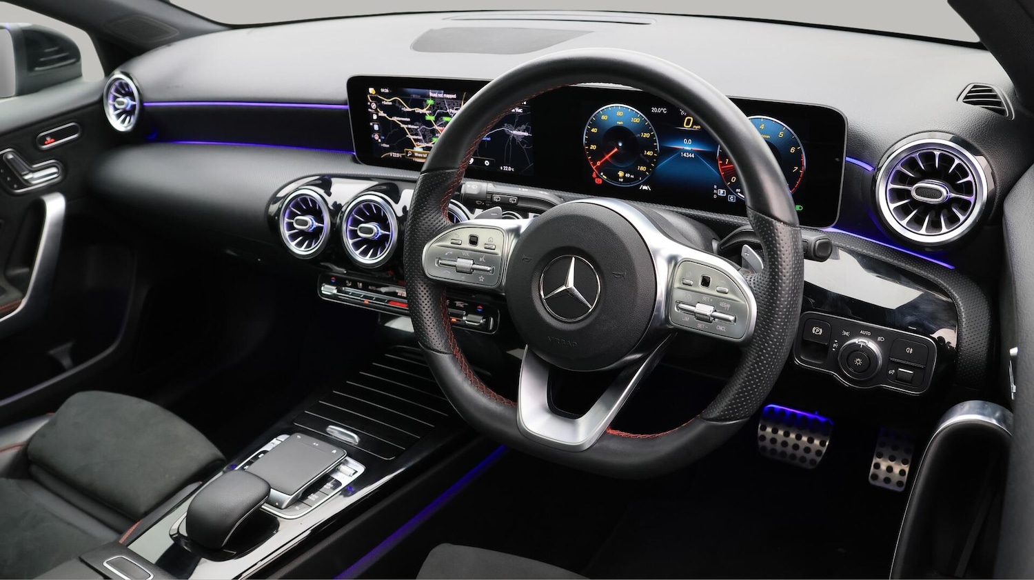 Used Mercedes-Benz A-Class 2018 for sale - 76371226: Photo 10