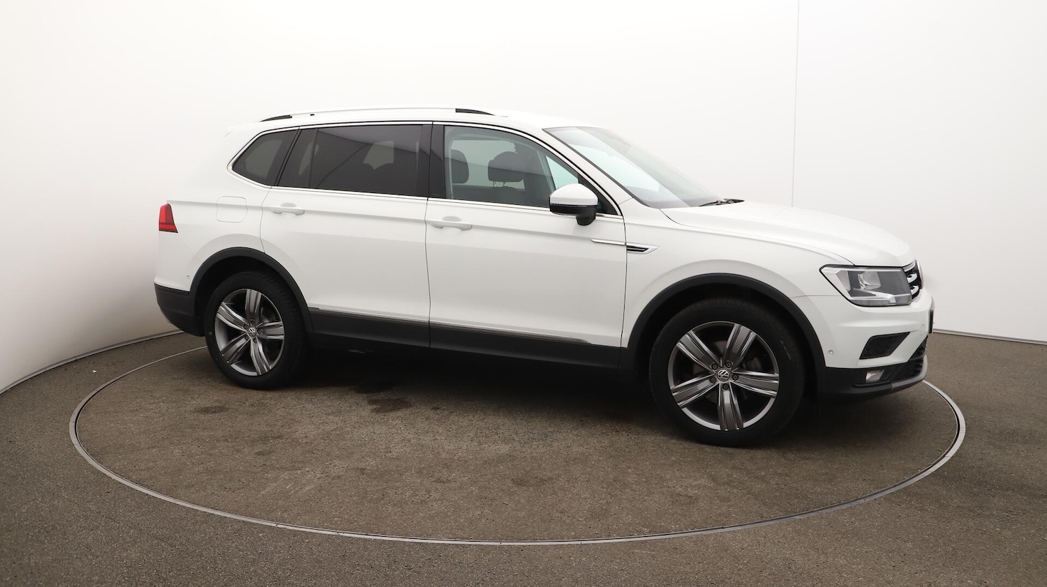 Used Volkswagen Tiguan Allspace 2021 for sale - 76137590: Photo 49