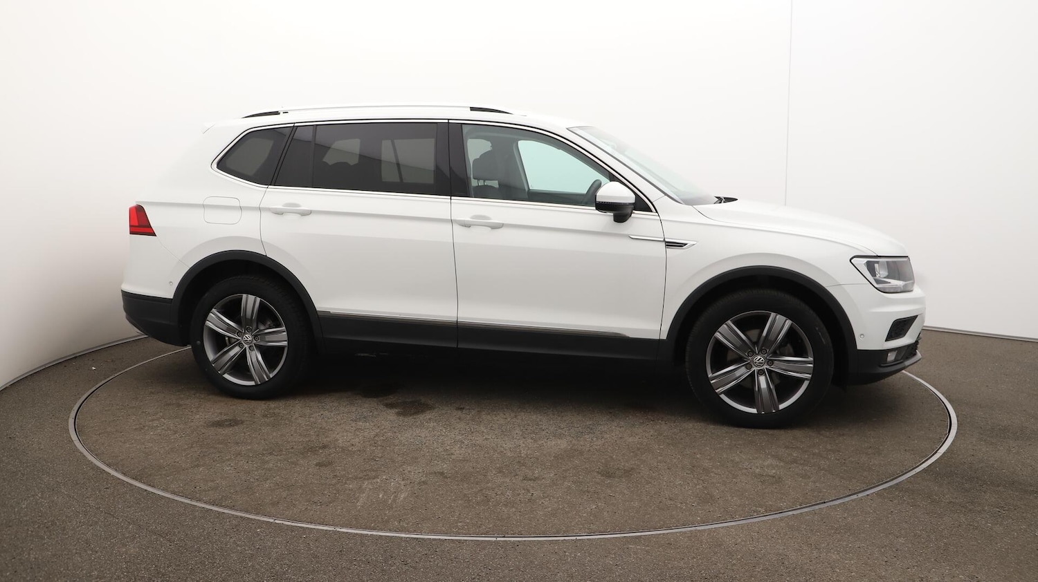 Used Volkswagen Tiguan Allspace 2021 for sale - 76137590: Photo 51