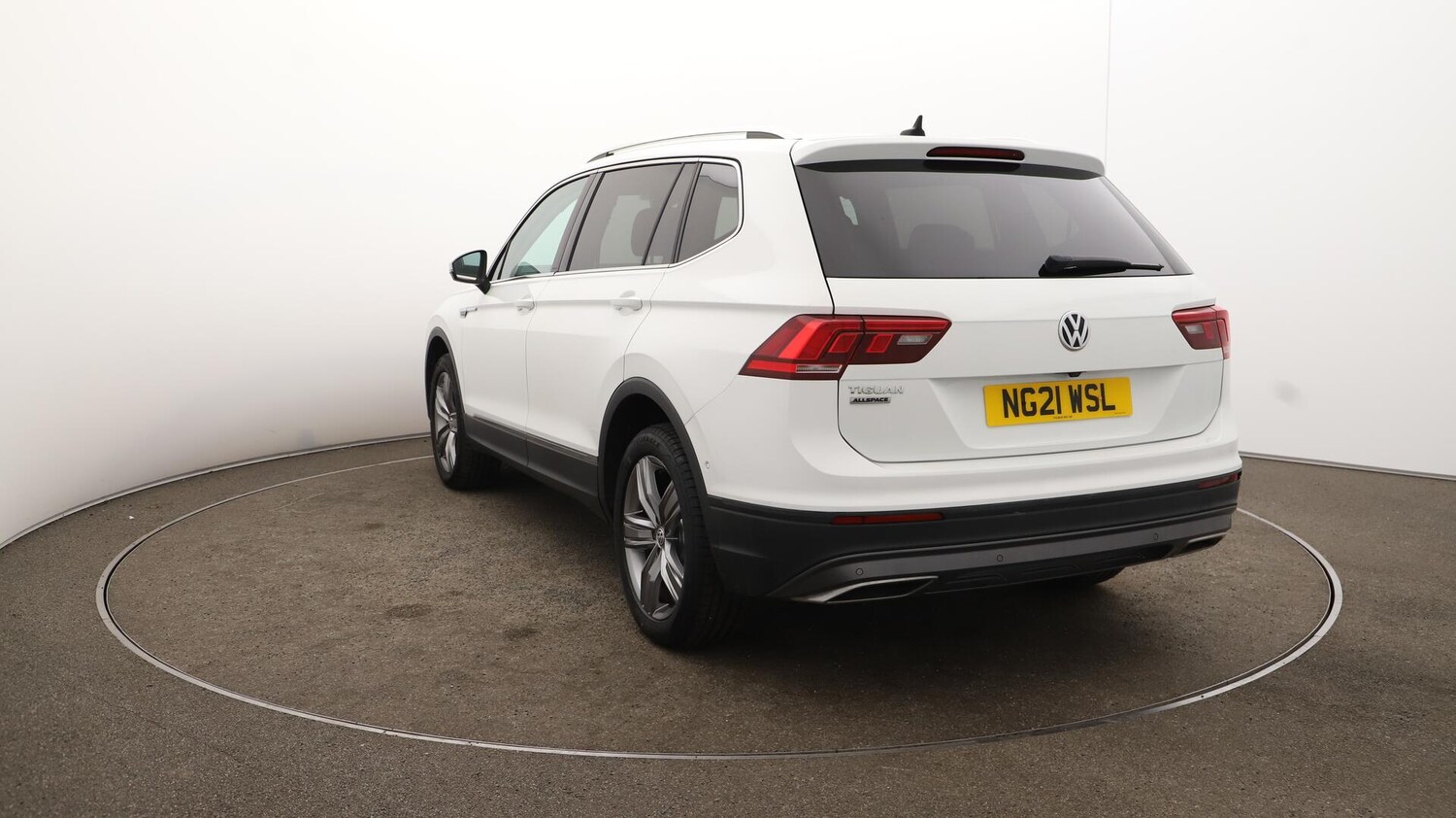 Used Volkswagen Tiguan Allspace 2021 for sale - 76137590: Photo 64