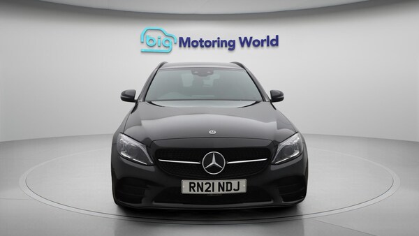 Used Mercedes-Benz C-Class 2021 for sale - 76227060: Photo 3