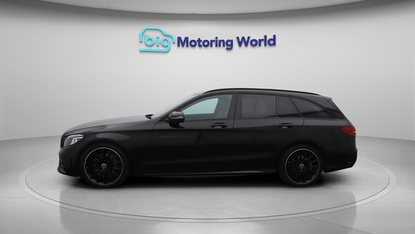 Used Mercedes-Benz C-Class 2021 for sale - 76227060: Photo 5