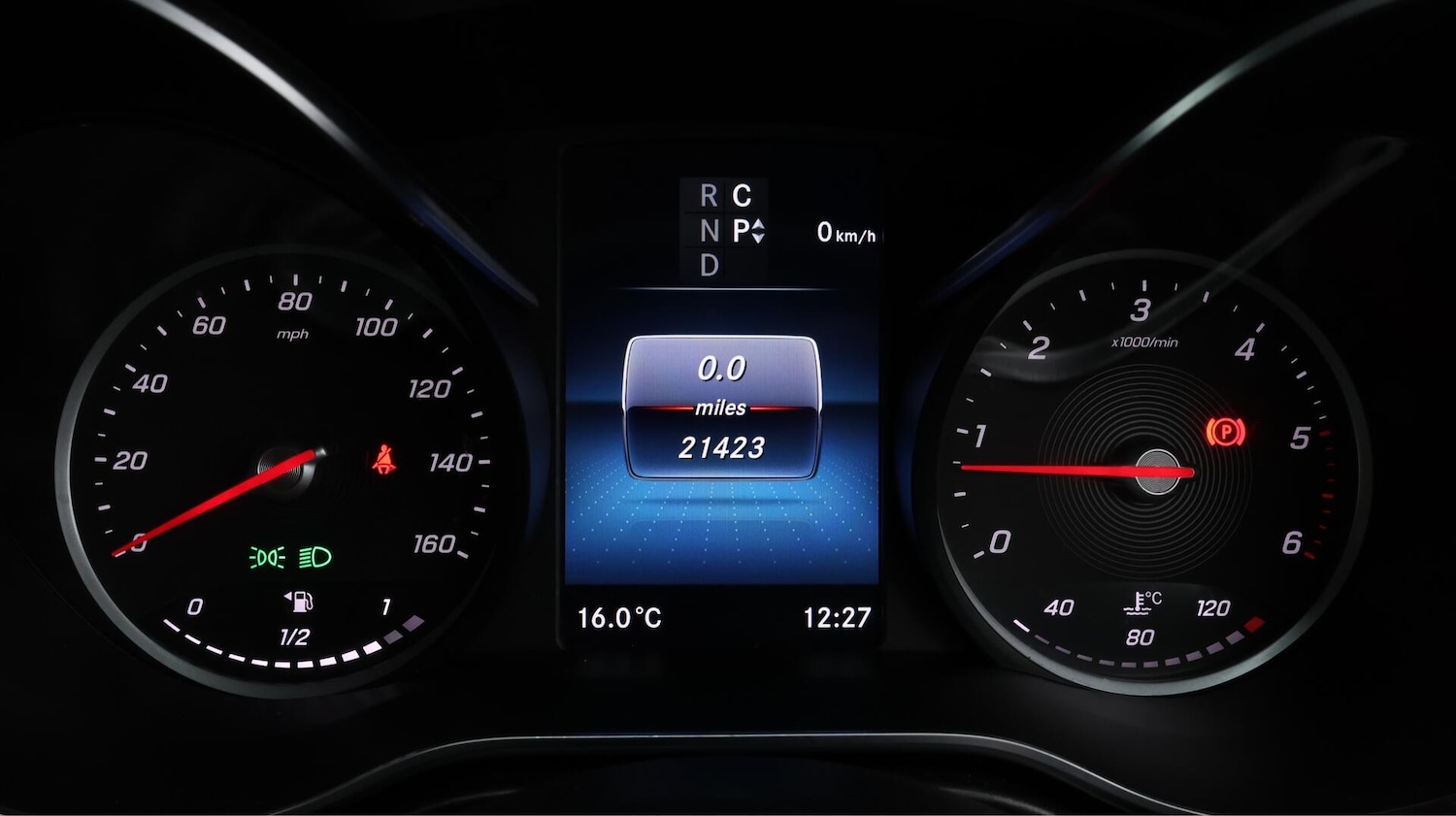 Used Mercedes-Benz V-Class 2023 for sale - 76613212: Photo 11