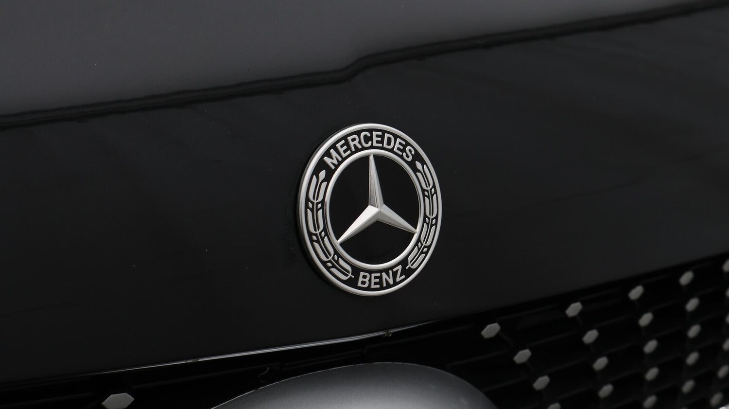 Used Mercedes-Benz V-Class 2023 for sale - 76613212: Photo 23