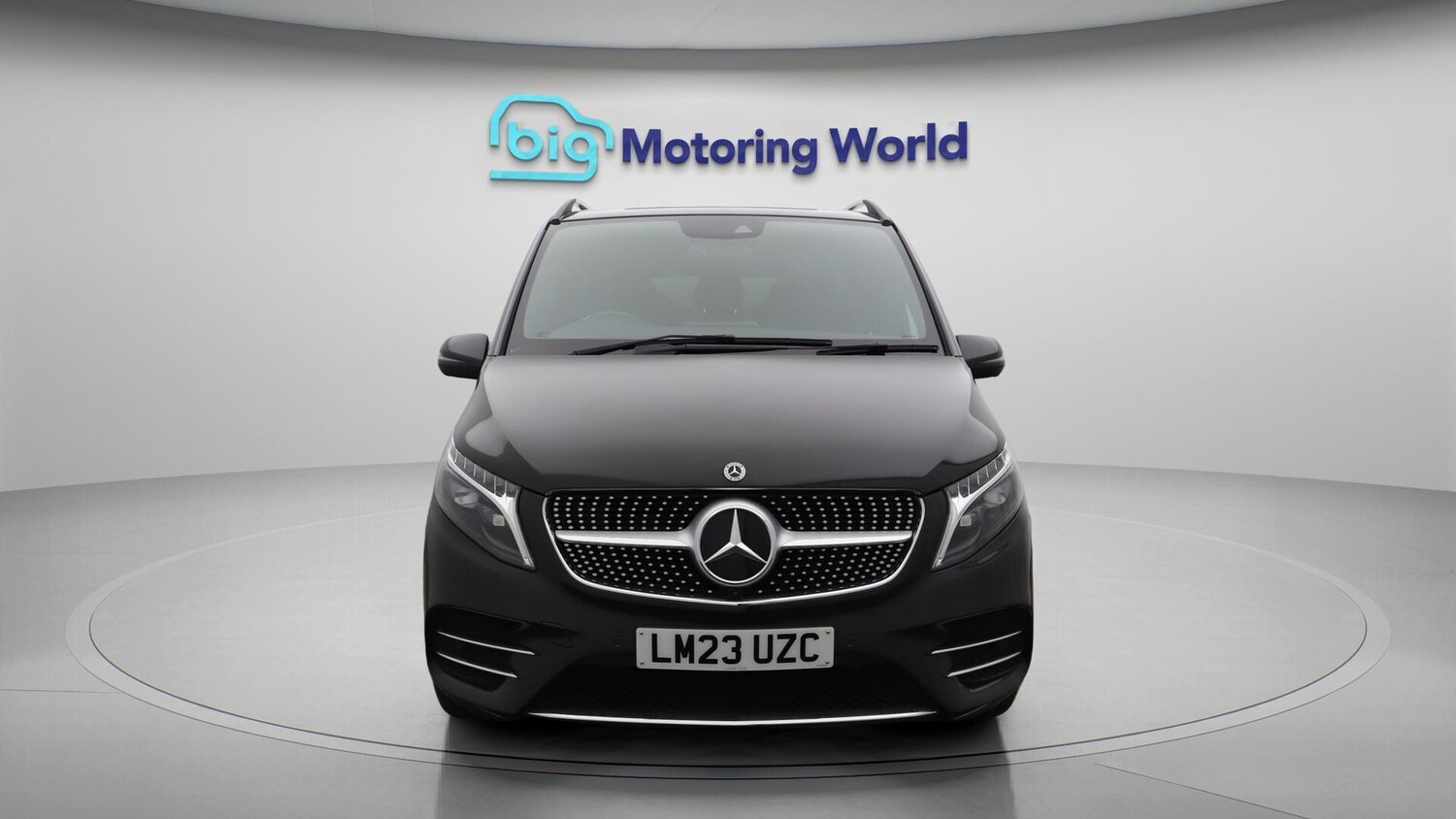 Used Mercedes-Benz V-Class 2023 for sale - 76613212: Photo 3