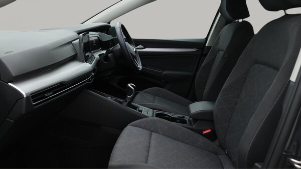 Used Volkswagen Golf 2023 for sale - 75990879: Photo 15