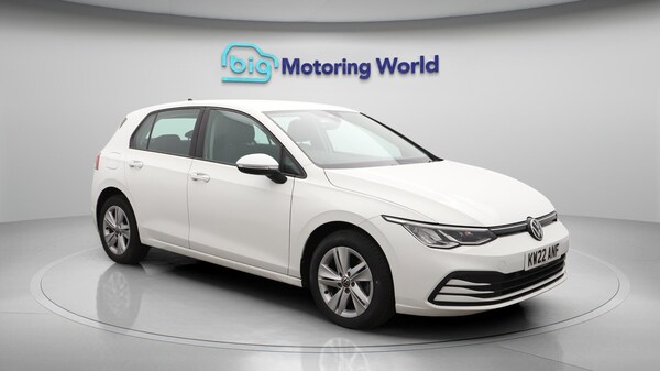 Used Volkswagen Golf 2022 for sale - 75990418: Photo 2