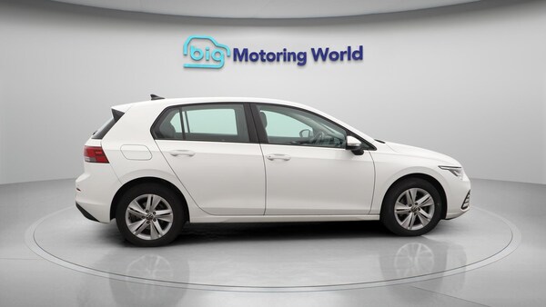 Used Volkswagen Golf 2022 for sale - 75990418: Photo 9