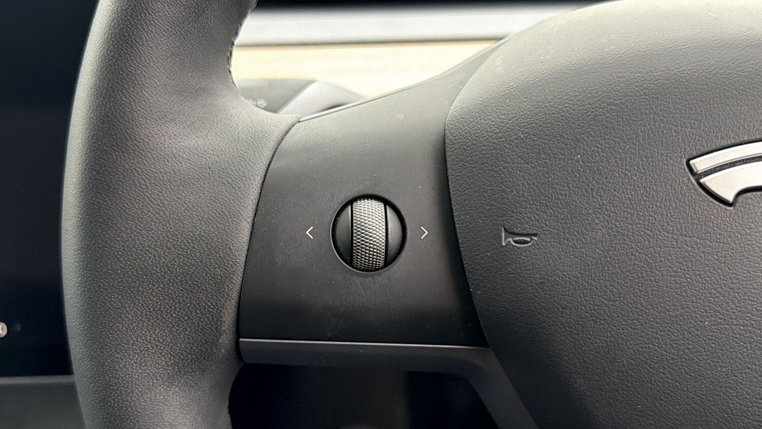 Used Tesla Model Y 2024 for sale - 78223996: Photo 21