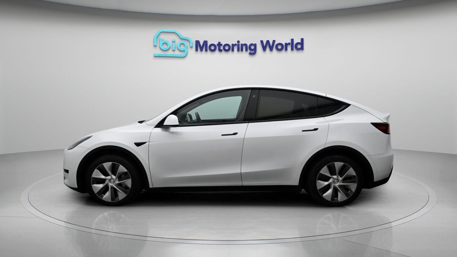 Used Tesla Model Y 2024 for sale - 78223996: Photo 4