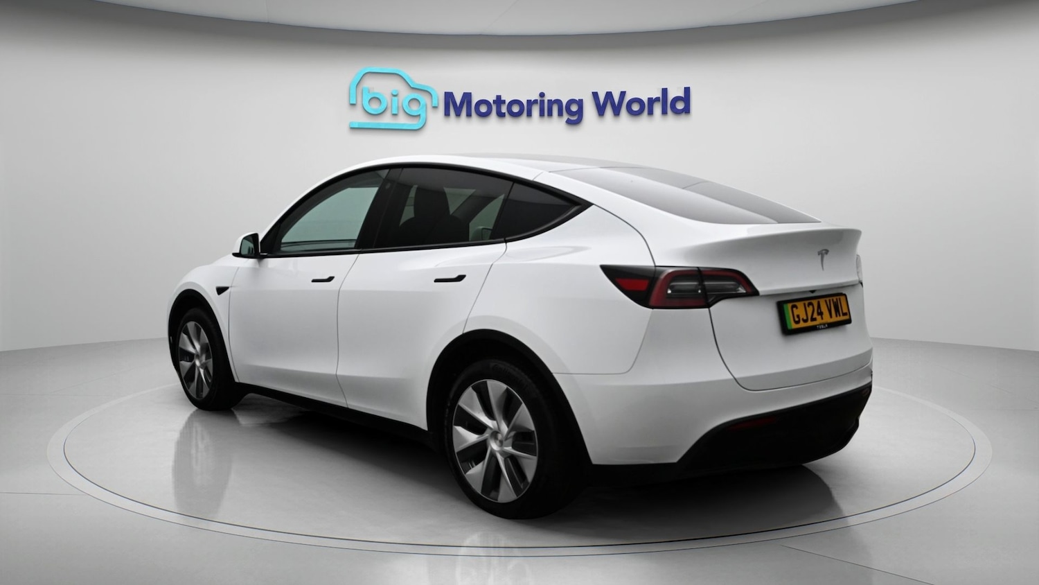 Used Tesla Model Y 2024 for sale - 78223996: Photo 5