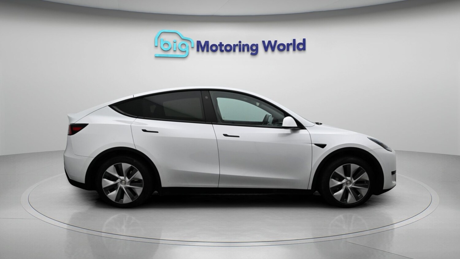 Used Tesla Model Y 2024 for sale - 78223996: Photo 8