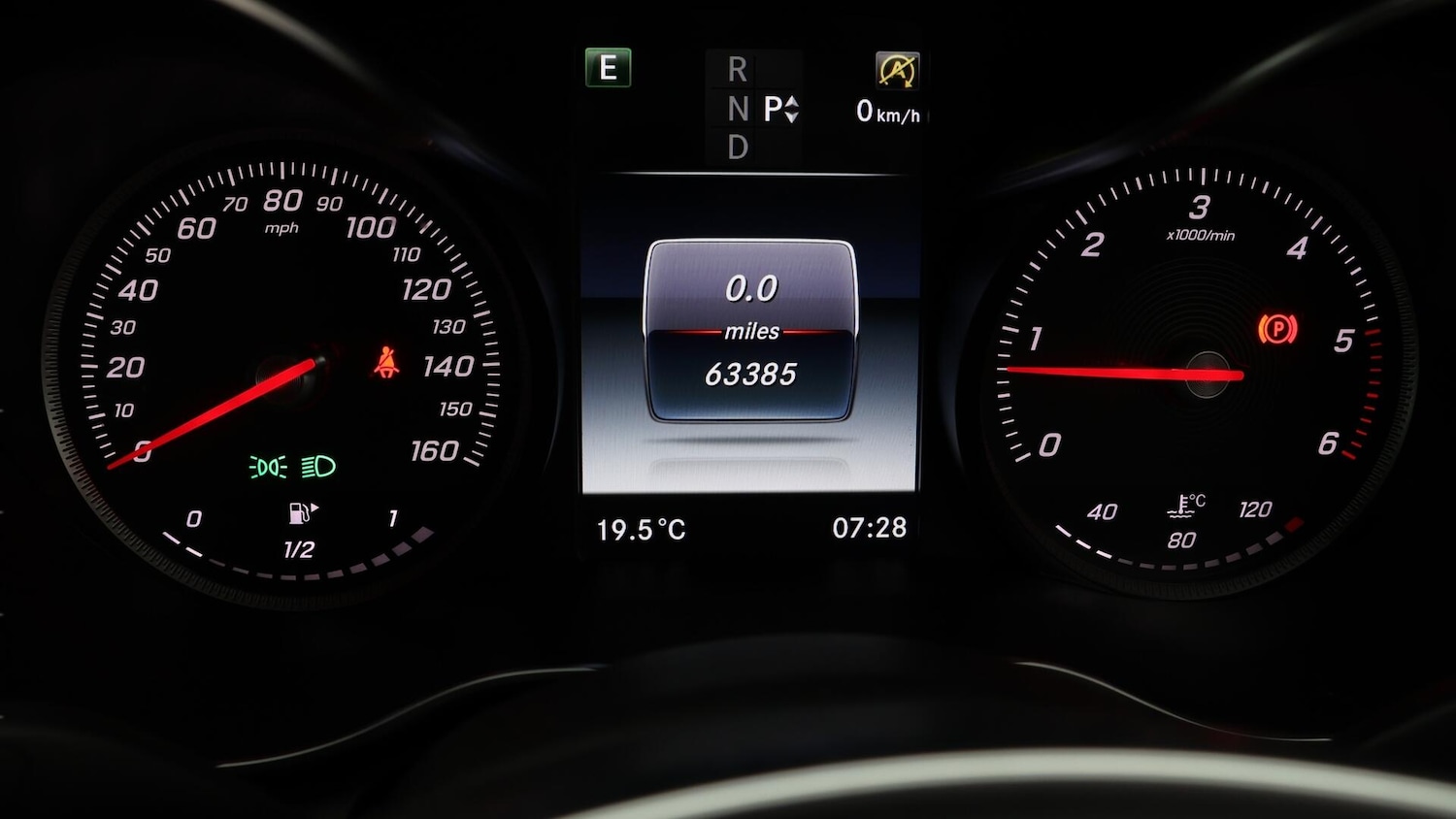 Used Mercedes-Benz C Class 2017 for sale - 76612727: Photo 11