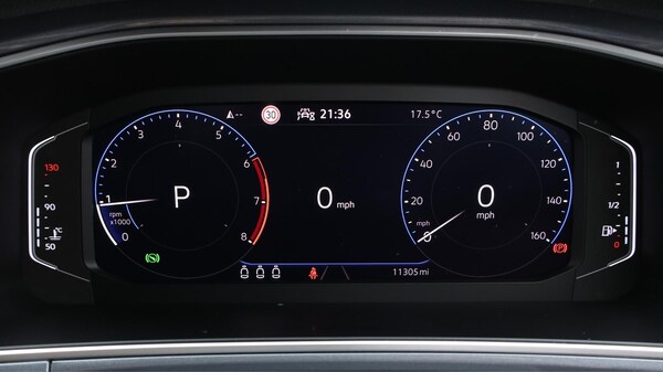 Used Volkswagen T-Roc 2023 for sale - 75669174: Photo 11