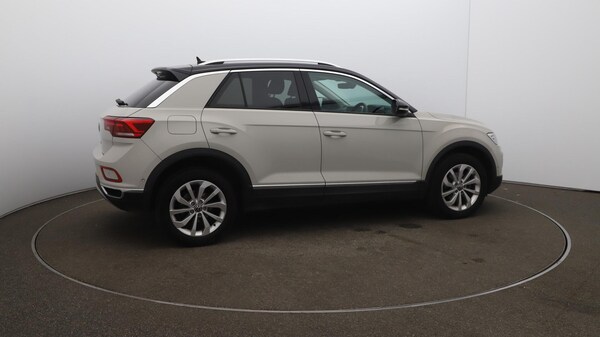 Used Volkswagen T-Roc 2023 for sale - 75669174: Photo 52