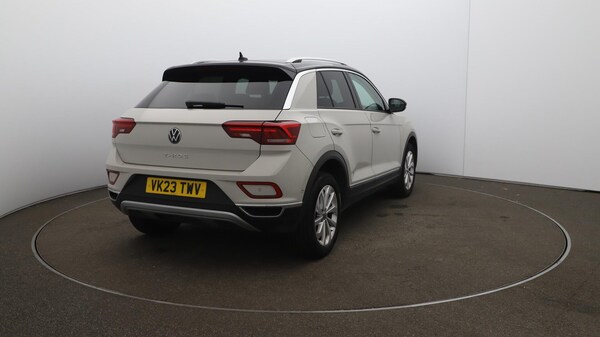 Used Volkswagen T-Roc 2023 for sale - 75669174: Photo 56