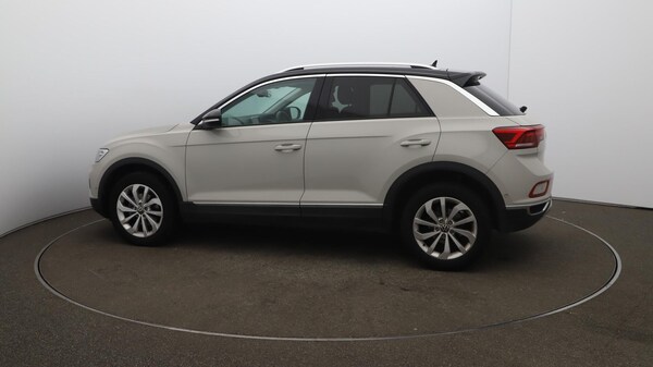 Used Volkswagen T-Roc 2023 for sale - 75669174: Photo 59