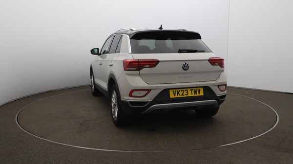 Used Volkswagen T-Roc 2023 for sale - 75669174: Photo 61