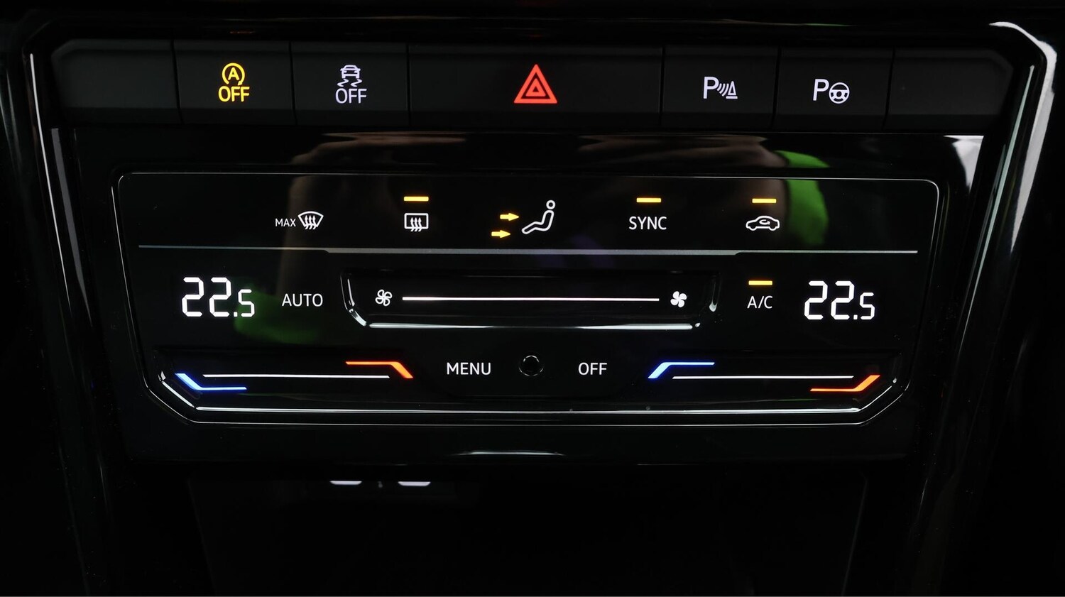 Used Volkswagen T-Roc 2023 for sale - 76247663: Photo 13