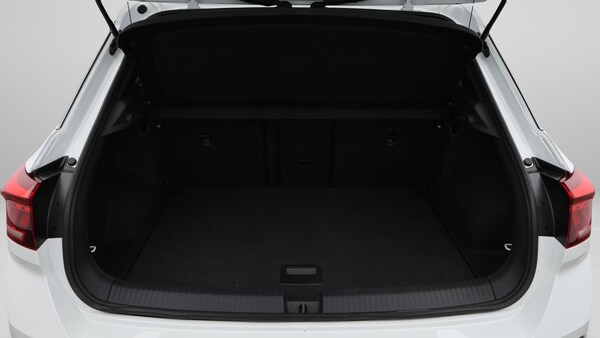 Used Volkswagen T-Roc for sale - 76247663: Photo 18