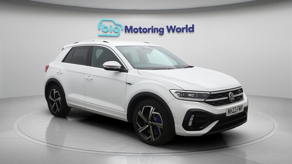 Used Volkswagen T-Roc for sale - 76247663: Photo 2