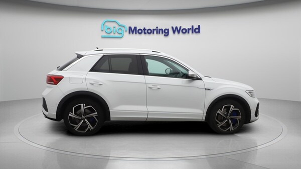 Used Volkswagen T-Roc for sale - 76247663: Photo 9