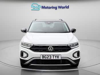 Used Volkswagen T-Roc 2023 for sale - 79536406: Photo