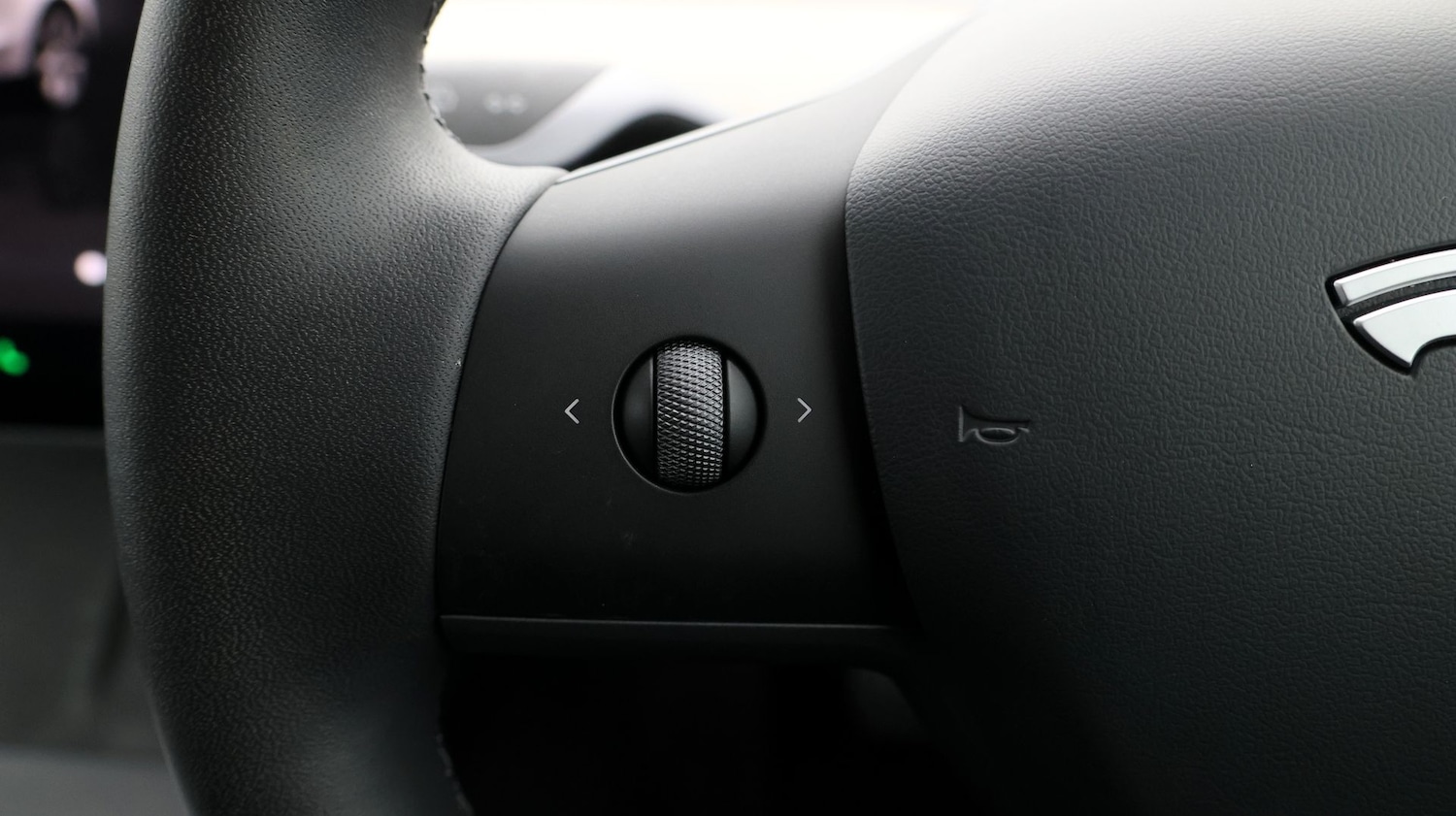 Used Tesla Model Y 2023 for sale - 77460118: Photo 23