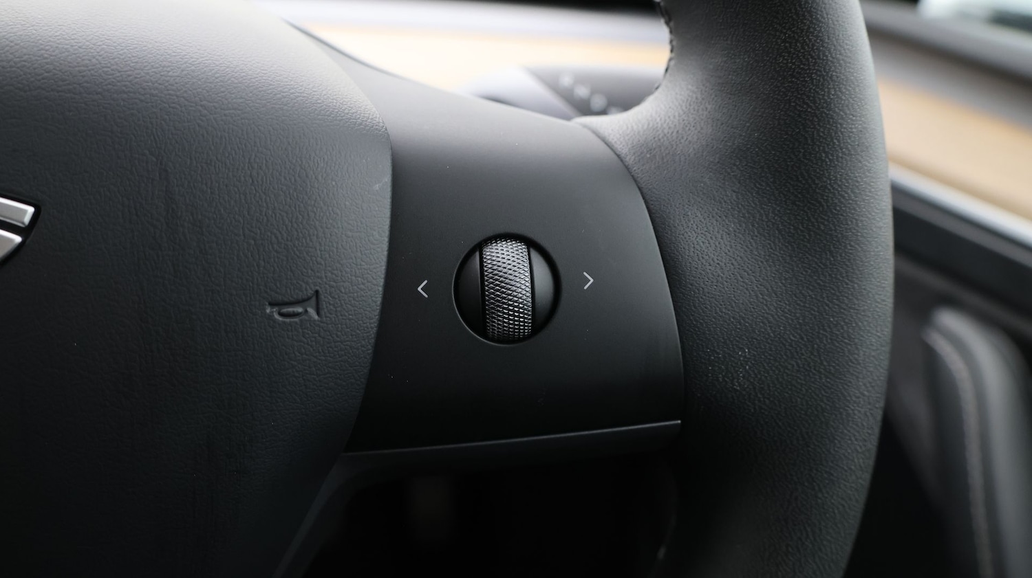 Used Tesla Model Y 2023 for sale - 77460118: Photo 25