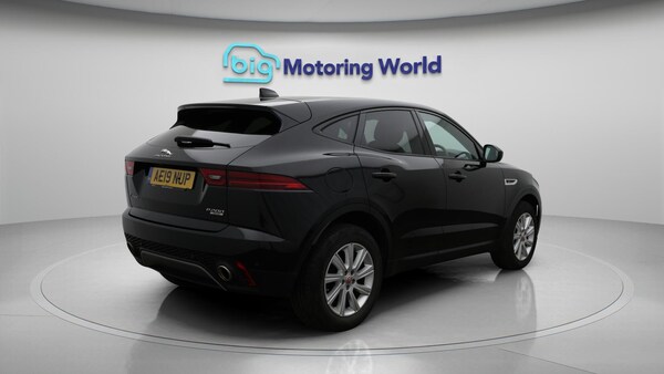 Used Jaguar E-Pace 2019 for sale - 76315131: Photo 8