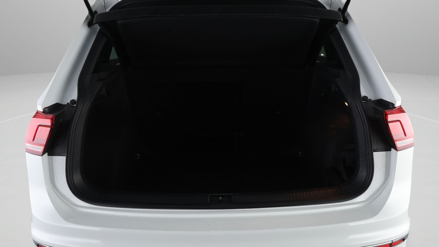 Used Volkswagen Tiguan 2021 for sale - 77761681: Photo 17