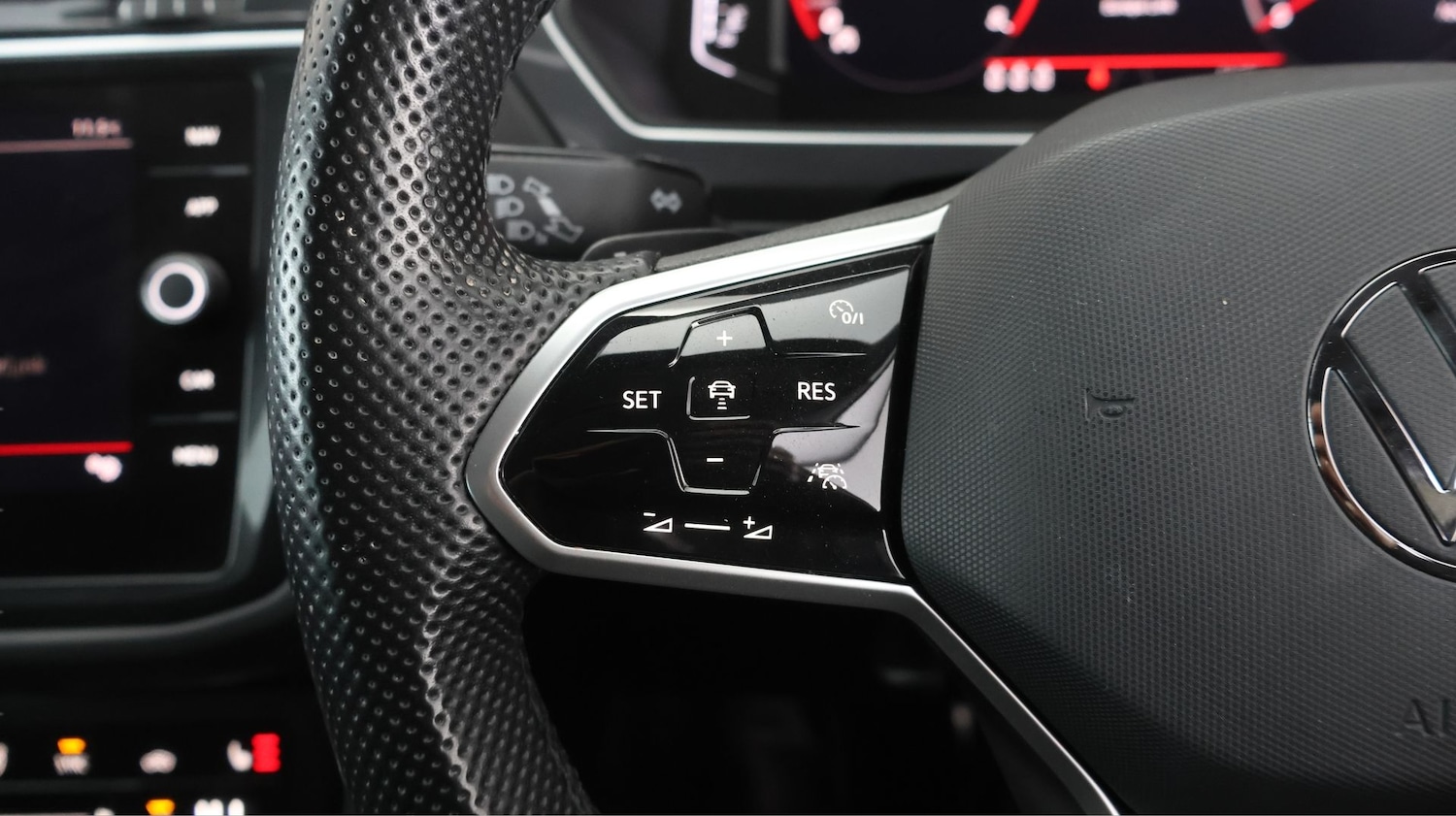 Used Volkswagen Tiguan 2021 for sale - 77761681: Photo 21