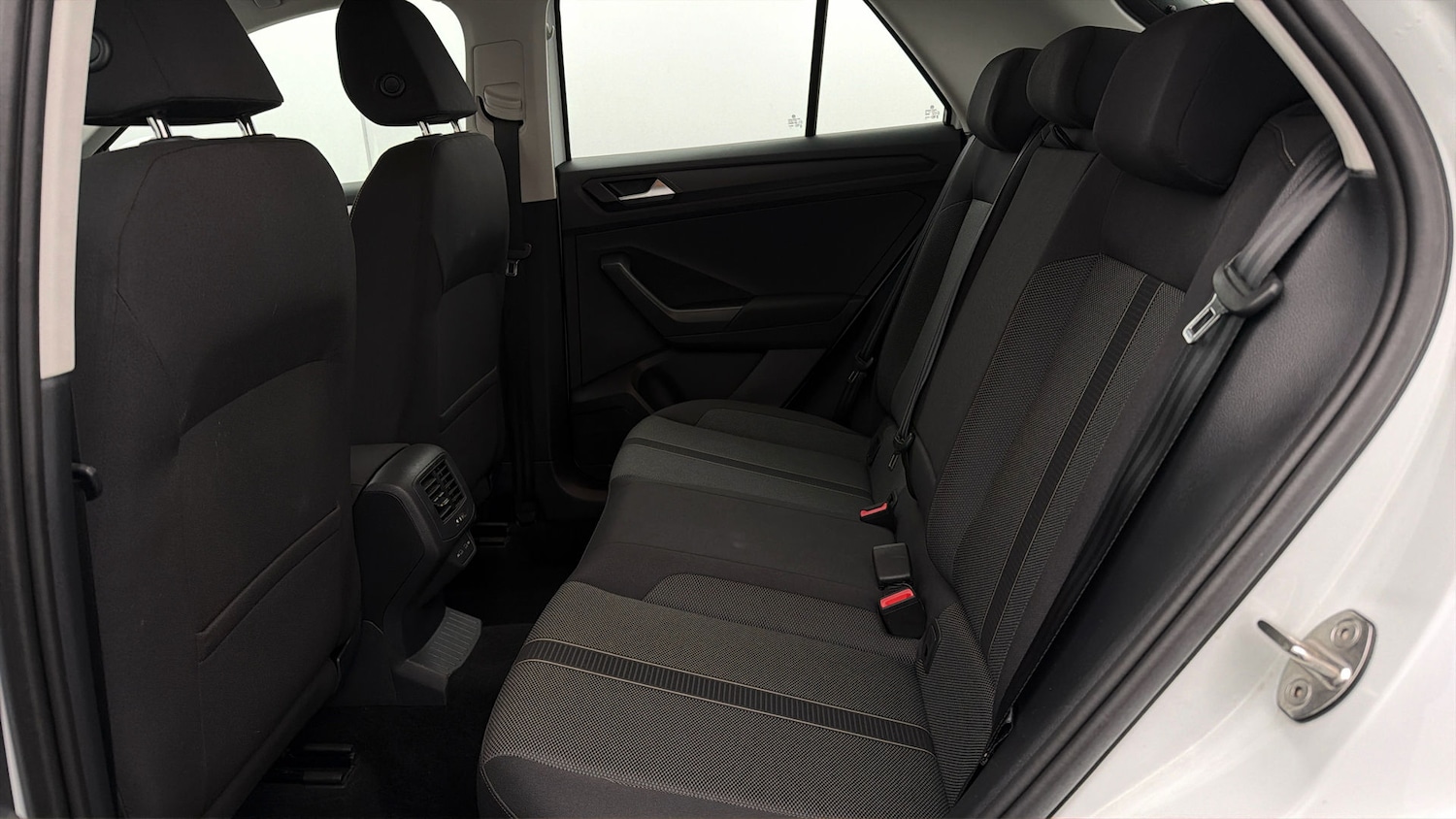 Used Volkswagen T-Roc 2023 for sale - 78196674: Photo 15