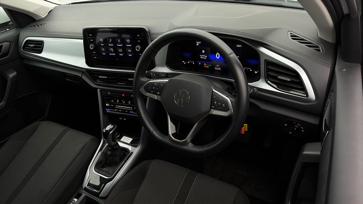 Used Volkswagen T-Roc 2023 for sale - 78196674: Photo 9